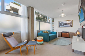 Chic 1-Bed Apartment in the Heart of Newtown, Sydney